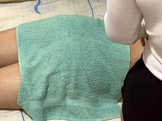 crazy latina mature shakes huge ass in homemade massage 😜🍑