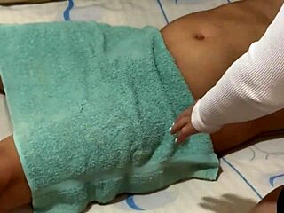 crazy latina mature shakes huge ass in homemade massage 😜🍑