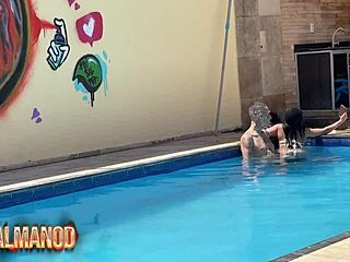 paraiba insta famosinha fucks tattooed guy in pool leaked