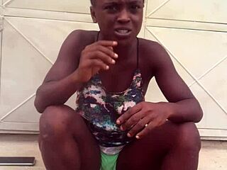 Crazy African Bitch Twerks Wild To Nigeria Afro Music Beats