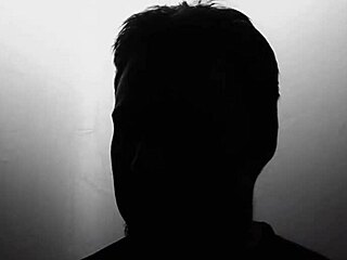 wanna scopare this sexy blonde milf's tight asshole?