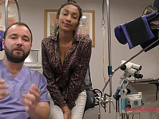 Orgasm Research Tests Miss Mars' Big Tits and Ass with Toys!