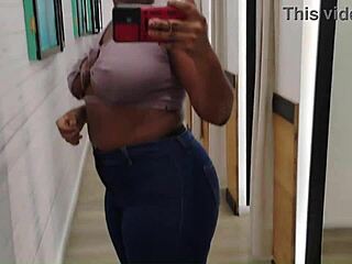 shopped his card then knelt for bareback suck