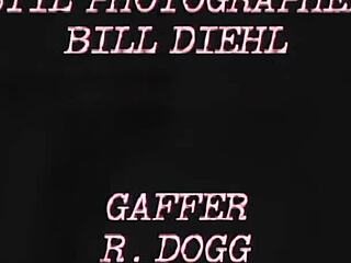 i spread my shaved pussy ass for secret lesbian dp facials