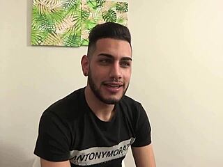 whoa 😍 this celeb watches his gf in stockings get blown by old dude in 3some!!