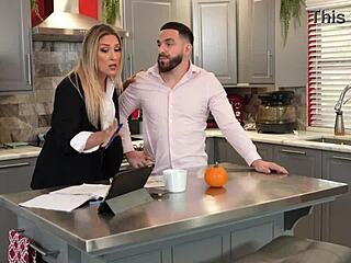 Josie Tucker skips flute for Peter Green's deep cock blowjob 😈💦