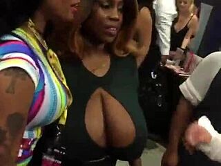 big ebony tits bounce in hidden candid shots