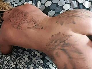 Ever seen a muscular milf's big ass take double penetration anal with squirting and deepthroat?