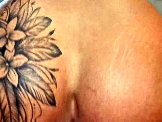 Muscular Bodybuilder Takes Monster Cock Deepthroat Rimjob Till Explosive Squirt