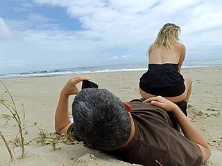 Milf's Big Ass Fails Stranger's Public Anal Cowgirl Ride!