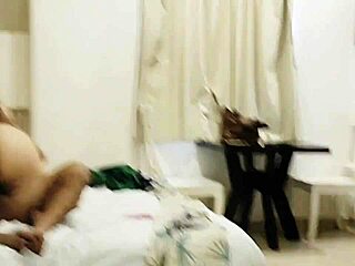 Juicy young Mexican BBW begs for creampie in homemade pounding