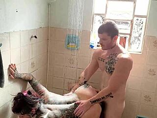 fodendo minha meia-irma no banho she squirts wet anal assfucking till cum