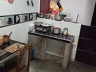 PERUVIAN MAID NO PANTIES DOGGYSTYLES BOSS DEEPTHROAT