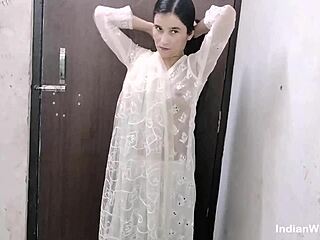 uh my horny devar pounds gorgeous new desi bhabhi hard hindi moans