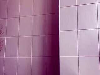 big pussy flash dares you dive in or chicken out