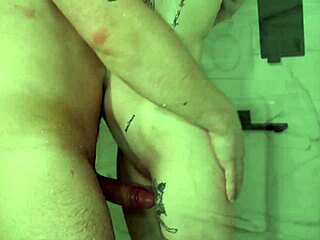oh god this cute brunette bankers pussy gettin pounded sooo hard doggystyle no mercy...