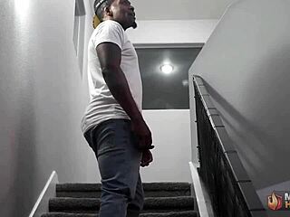 Kyra Rose Devours Rome Majors' Juicy Shaft Before Wild Ride on Monster Meat