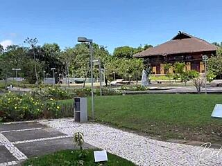 tourist, ready for cum on my fat latina ass orgasm in park?