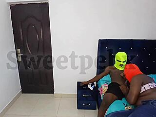 Chubby ass shakes as amateur begs for fat BBC anal creampie quickie