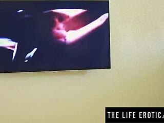 Can you see me whipping my red ass raw until I cum so hard?