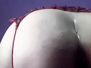a mi novio no le gusto pero mi culo grande con dildo si les va a gustar