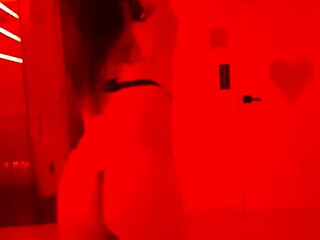 Miriam Dances Seductively In Hotel Before Prostitute Fuck With Sexy Mexican Tanguita