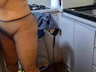 Sograh Caught Naked Cooking! Desperate For Hard Cock In Kitchen Workout Lingerie Taboo