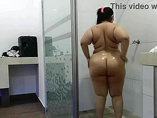 damn i love showering with this thick big ass euro bbw sucking till we cum!