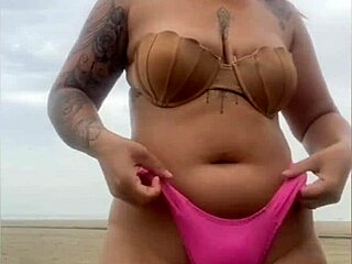 hey babe pull that cock out of your shorts so i can check if it's really hard 😏🌴