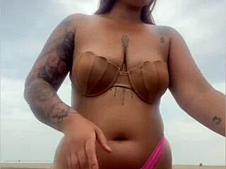 hey babe pull that cock out of your shorts so i can check if it's really hard 😏🌴