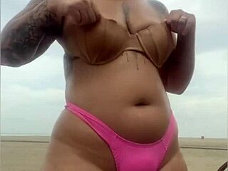 hey babe pull that cock out of your shorts so i can check if it's really hard 😏🌴