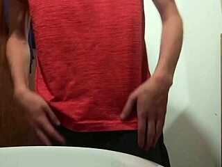 i jerked my juicy cock at work lubed up good 💦