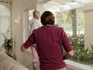 emma starletto tempts steve into wet pussy ride! 🔥💦