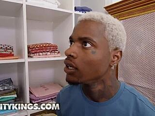 i couldn't resist hazel grace's hairy pussy stretching her in changing room