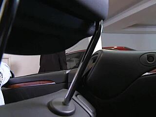 Brunette romana ryder snatch devoured in outdoor convertible ride