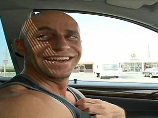 Lennox Fucks Herself Fingers Gaping Pussy Doggystyle Anal After Husbands Small Cock