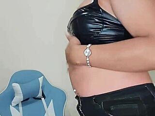 being trans for a day feels so good while stroking myself hard