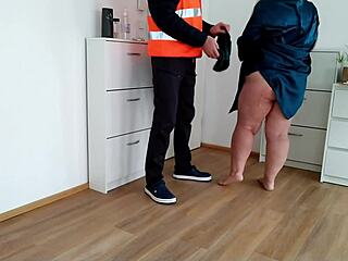 a delivery mix-up leaves cum dripping down that mature milf's fat ass after doggystyle.