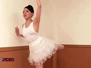 Asian Ballerina's Steamy Creampie Climax Dance
