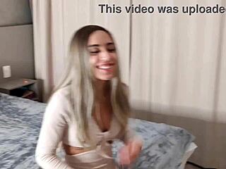 sou a puta mais safada louca pra sentar no cuzinho ate meu macho gozar na bunda