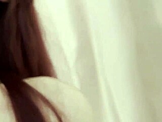 bella masters that blowjob like a pro