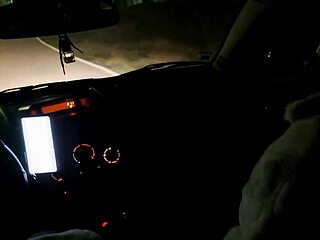 Slutty girlfriend in heels spreads legs for old stranger's cock outdoors in car cuckold fuck