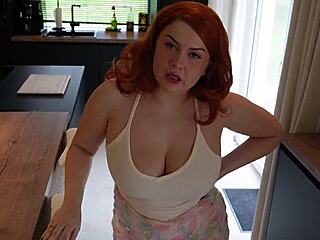 Realtor Bends for BBC Ass to Mouth in Backyard