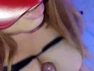 Check out this Brazilian blonde milf's juicy latina ass, rabo da novata loirinha shaking.