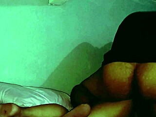 pinay begs for COCK in sogo motel missionary style
