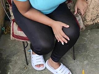 el vecino me follo antes q regrese mi marido... uff