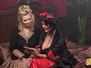 Jasmine black licks friends' clits in lesbian orgy