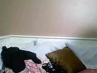 bbc dildo has oriental nympho maxine x squirting wet on bed