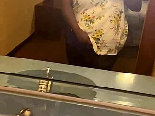 fat ebony slut shakes big tits and ass in memphis hotel room