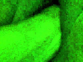 Plump Amateur's Deep Fisting Tease